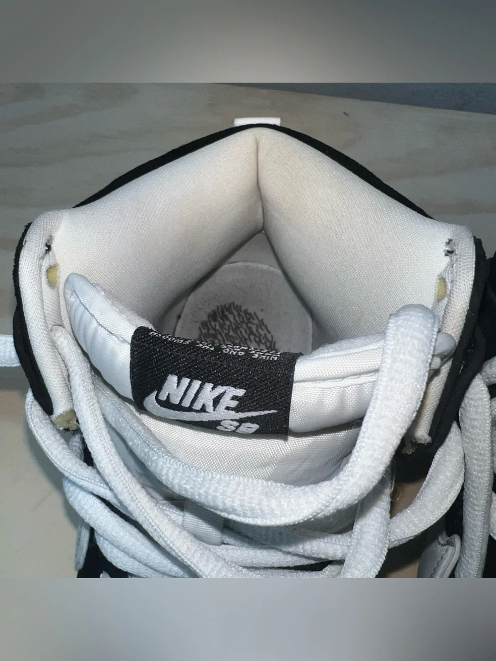Nike euc